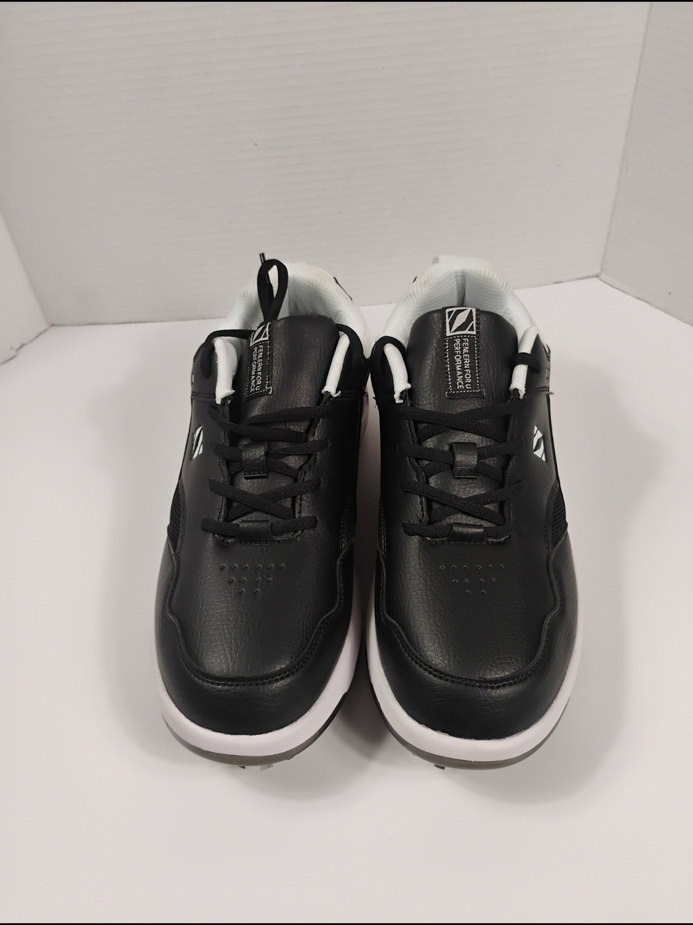 Men's Black Athletic Golf Shoes - Unbranded